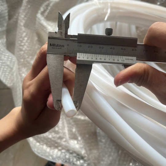 Ống dẫn nhựa Teflon ống PTFE đường kính 1mm 2mm 3mm 4mm 5mm 6m