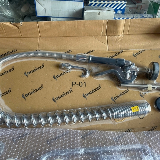 voi-phun-trang-bep-cong-nghiep